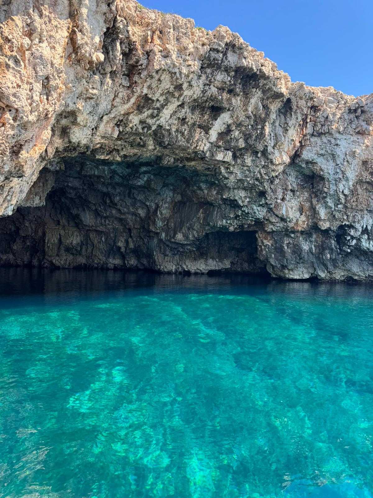 Red Rocks & Hidden cave , Pakleni Islands